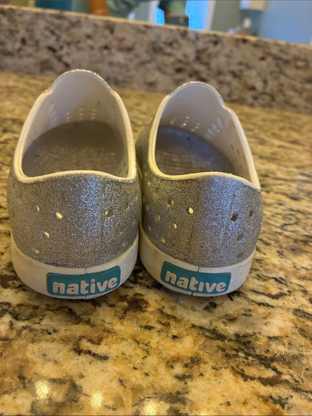 Native glittery slip